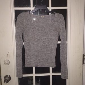 Gray Fitted Long Sleeve Top